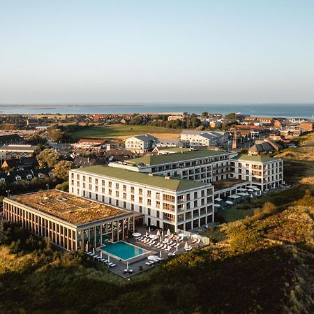 Hotel A-Rosa Sylt List Zewnętrze zdjęcie Aerial view of the hotel